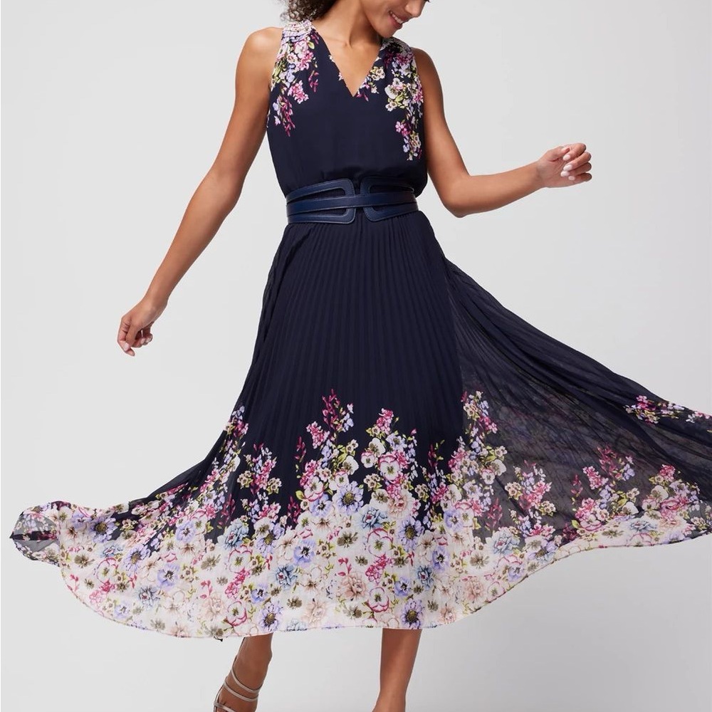 White House Black Market Navy purple Floral Maxi  Dress NWOT size 4 gorgeous!